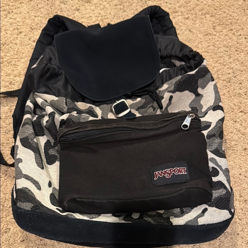 JanSport Backpack Laptop Sleeve Black Camo Jacquard Buckle Closure